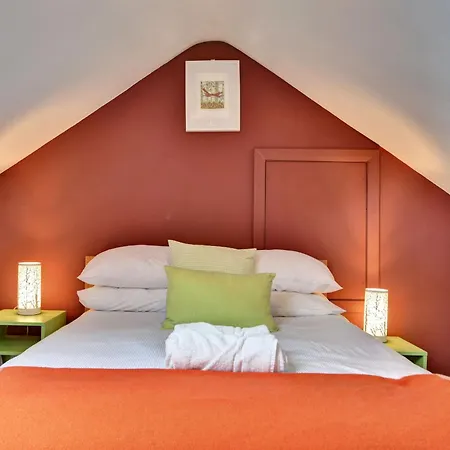 Finest Retreats - Heather Lea