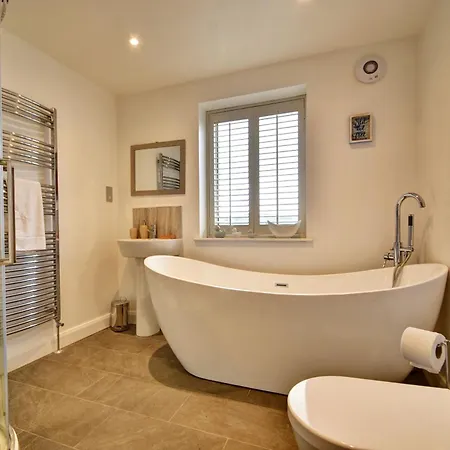 Finest Retreats - Heather Lea Holiday home